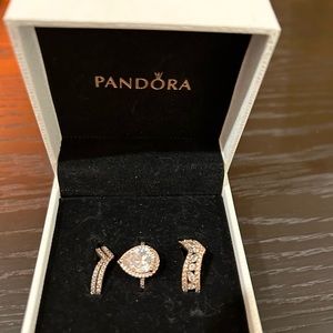 Beautiful rose gold ring set